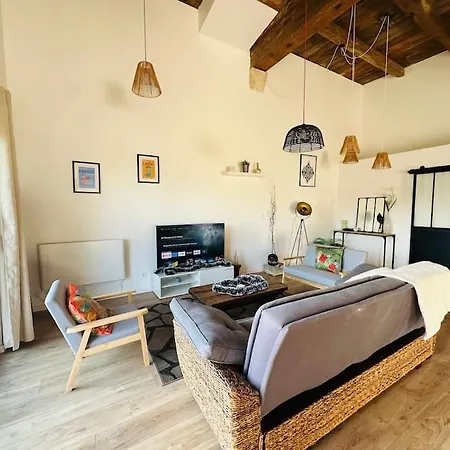 Villa Ancien Chai Renove Avec Piscine Paraza