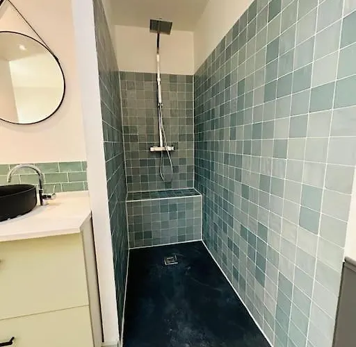Ancien Chai Renove Avec Piscine וילה